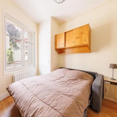 Les Fleurs - Proche Du Mont-dore Ла-Бурбуль